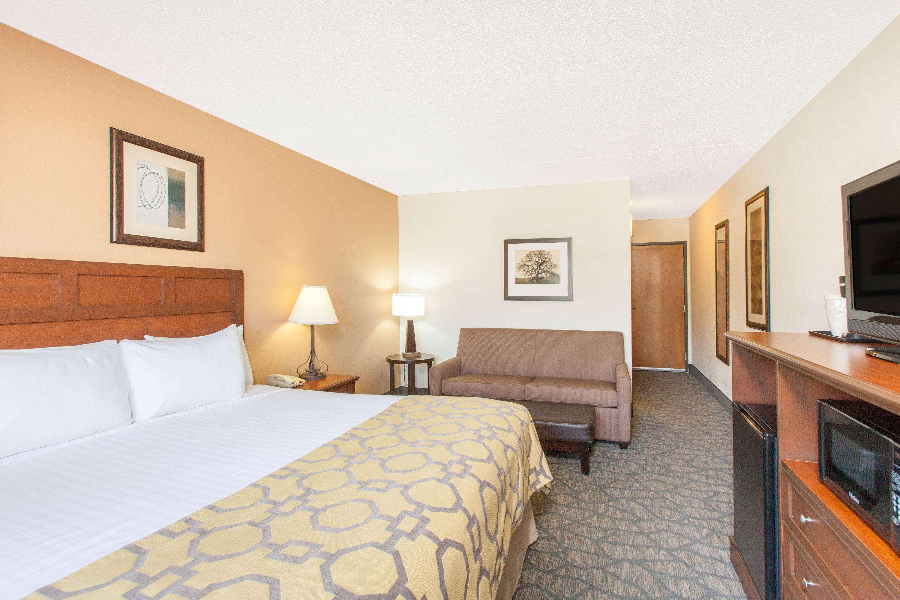 Hotel Baymont By Wyndham Branson - On The Strip Exterior foto