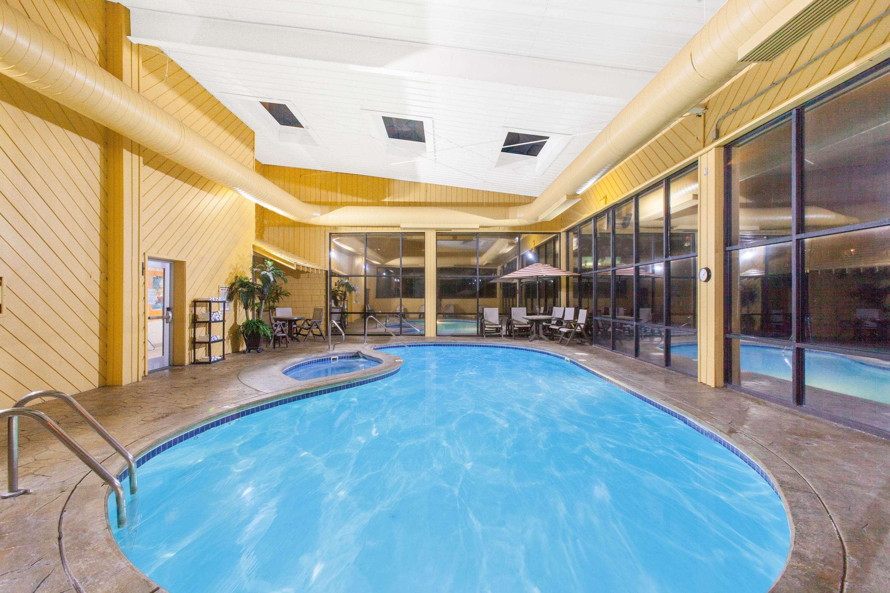 Hotel Baymont By Wyndham Branson - On The Strip Exterior foto